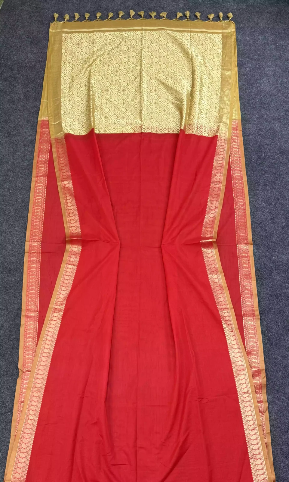 Red & Antique Gold Handloom Cotton Gadwal Saree
